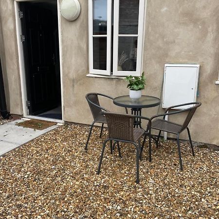 Cedar House - 2 Bed House With Free Parking In Town Centre! By Shortstays4U King's Lynn Ngoại thất bức ảnh
